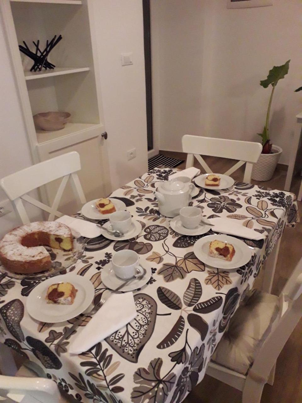 Apartment Nena- Apartman Sa Posebnim Ulazom U Prizemlju, Terasom I Zelenom Okucnicom Rakotule 外观 照片