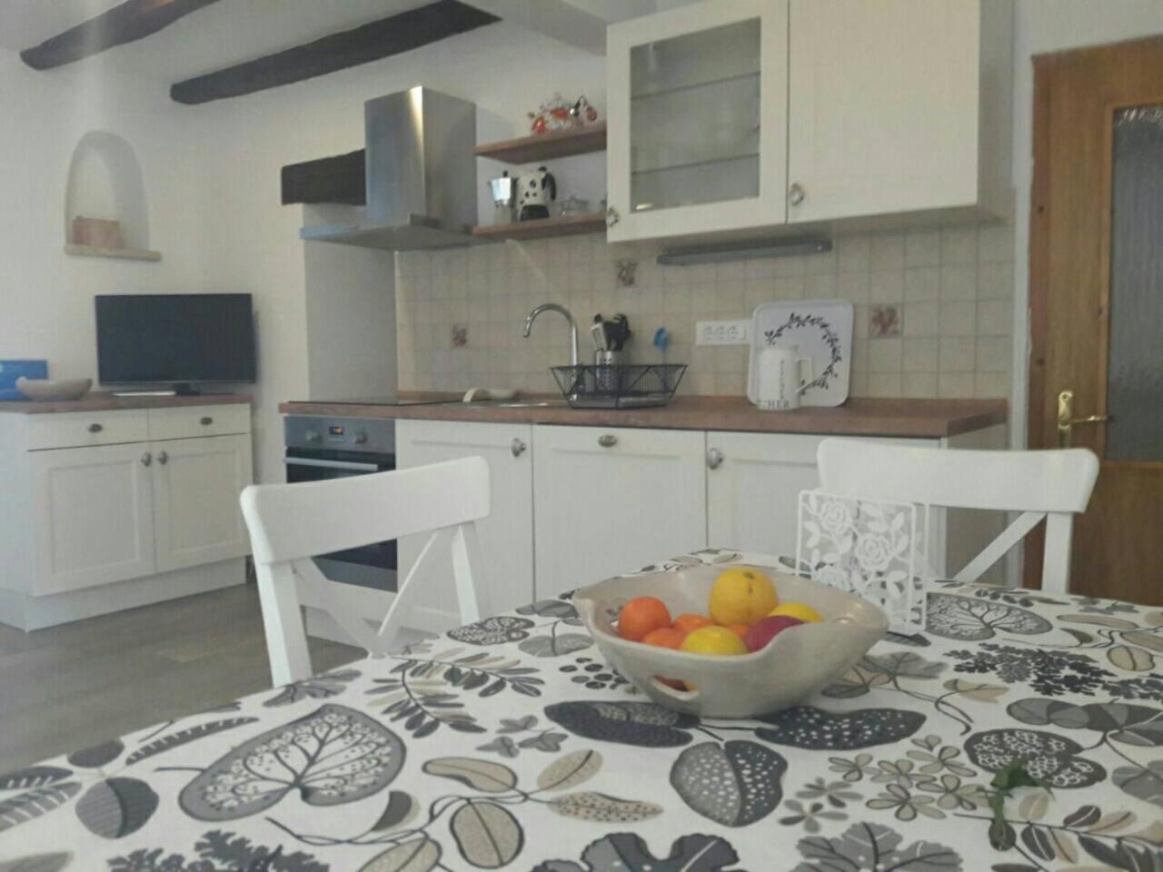 Apartment Nena- Apartman Sa Posebnim Ulazom U Prizemlju, Terasom I Zelenom Okucnicom Rakotule 外观 照片